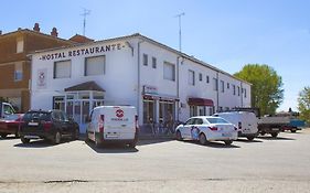 Hostal Restaurante Maria Victoria